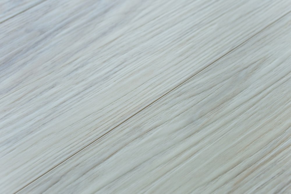 Замковая ПВХ плитка "Art Tile" Клён Жемчужный (1220*152*5 мм) — купить в Березниках