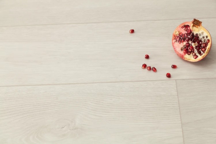 Плитка ПВХ "Bonkeel" Line 101 (1220*183*4 мм) — купить в Березниках