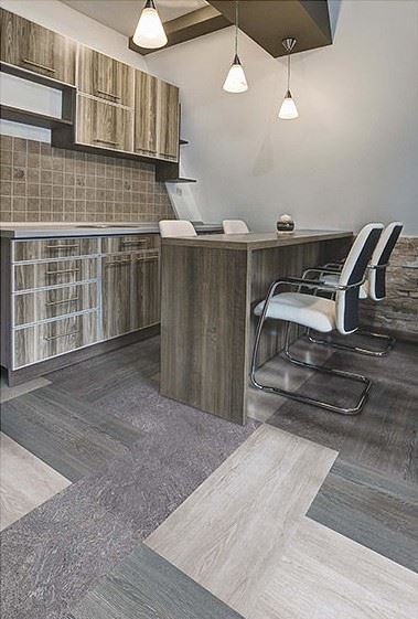 Плитка ПВХ "Tarkett" New Age Serenity (914,4*101,6*2,1 мм) — купить в Березниках