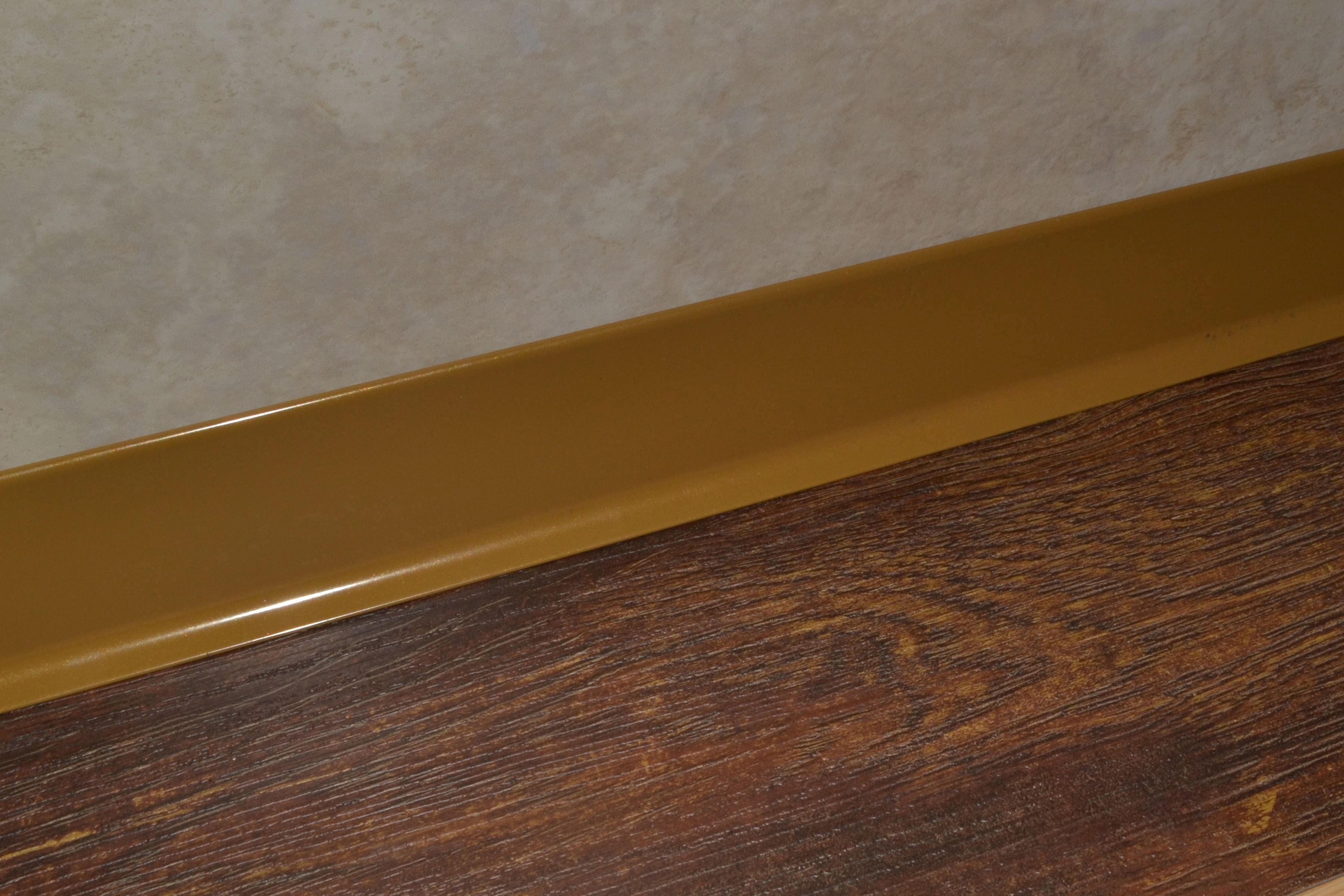 Плинтус алюминиевый L-образный золотой (2500*11*60 мм) — купить в Березниках