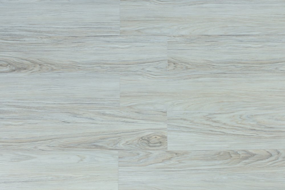 Замковая ПВХ плитка "Art Tile" Клён Жемчужный (1220*152*5 мм) — купить в Березниках