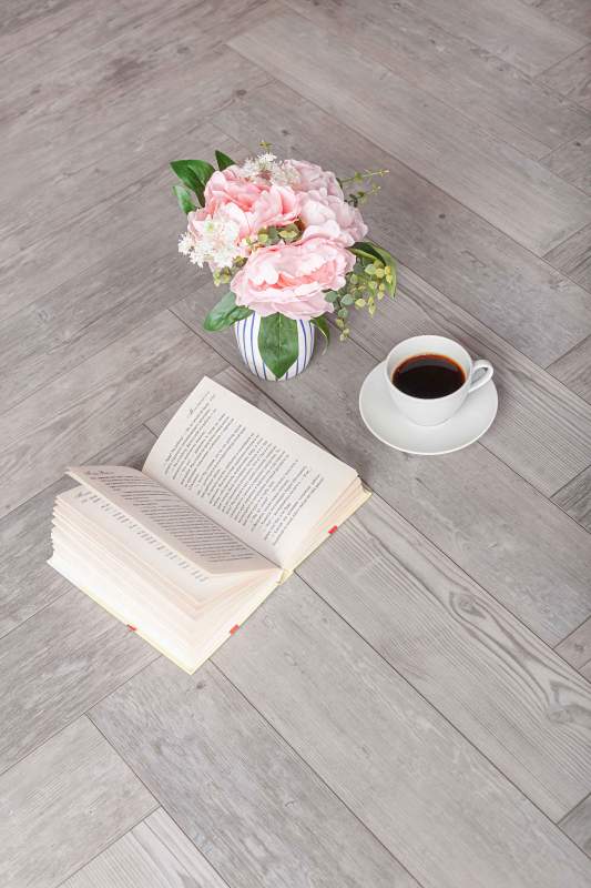 Замковая ПВХ плитка "Aberhof" Carmelita 1687 (615*123*5 мм) — купить в Березниках