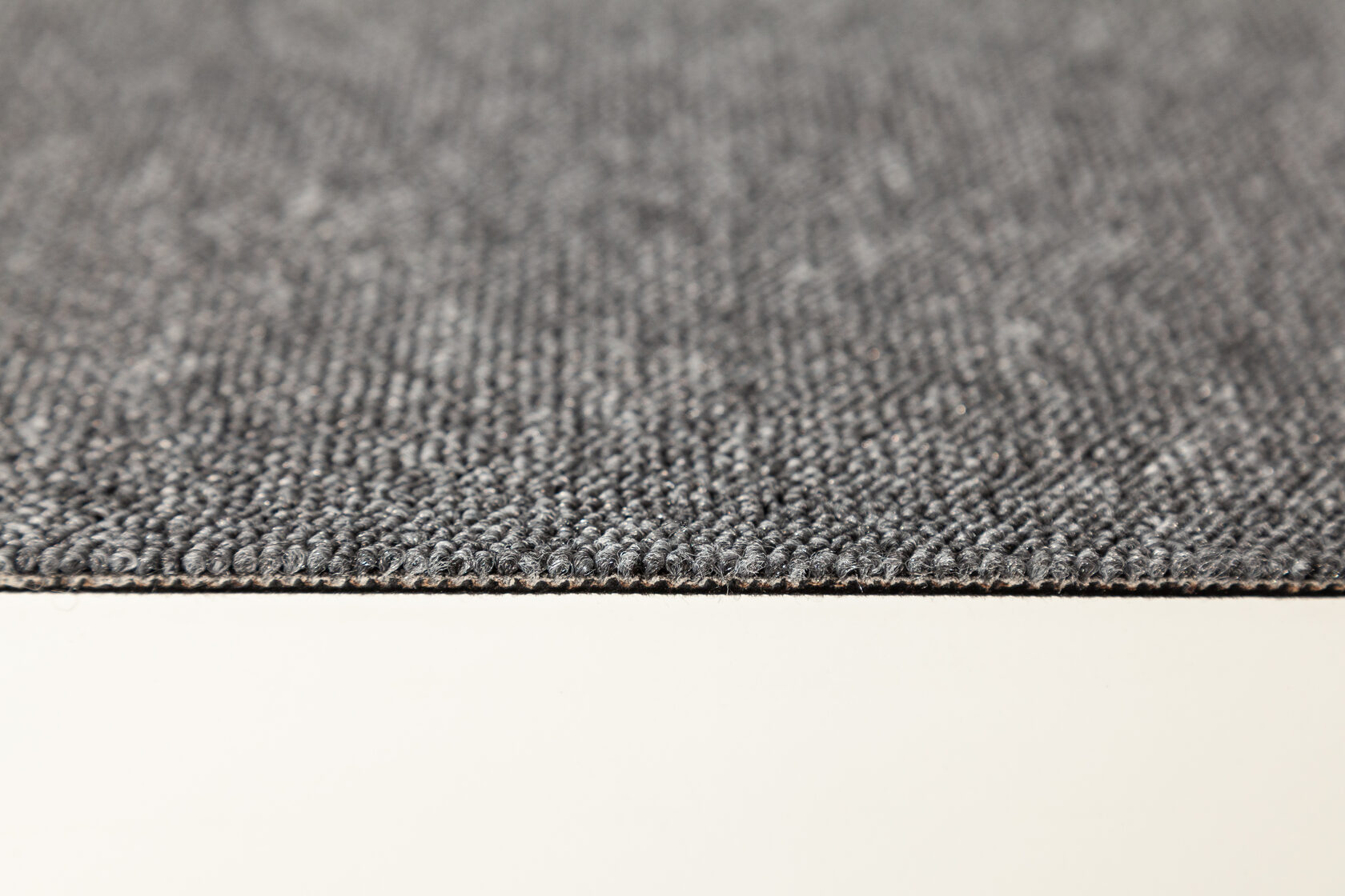 Ковровая плитка "Bonkeel" Space Grey (500*500*5,9 мм) — купить в Березниках