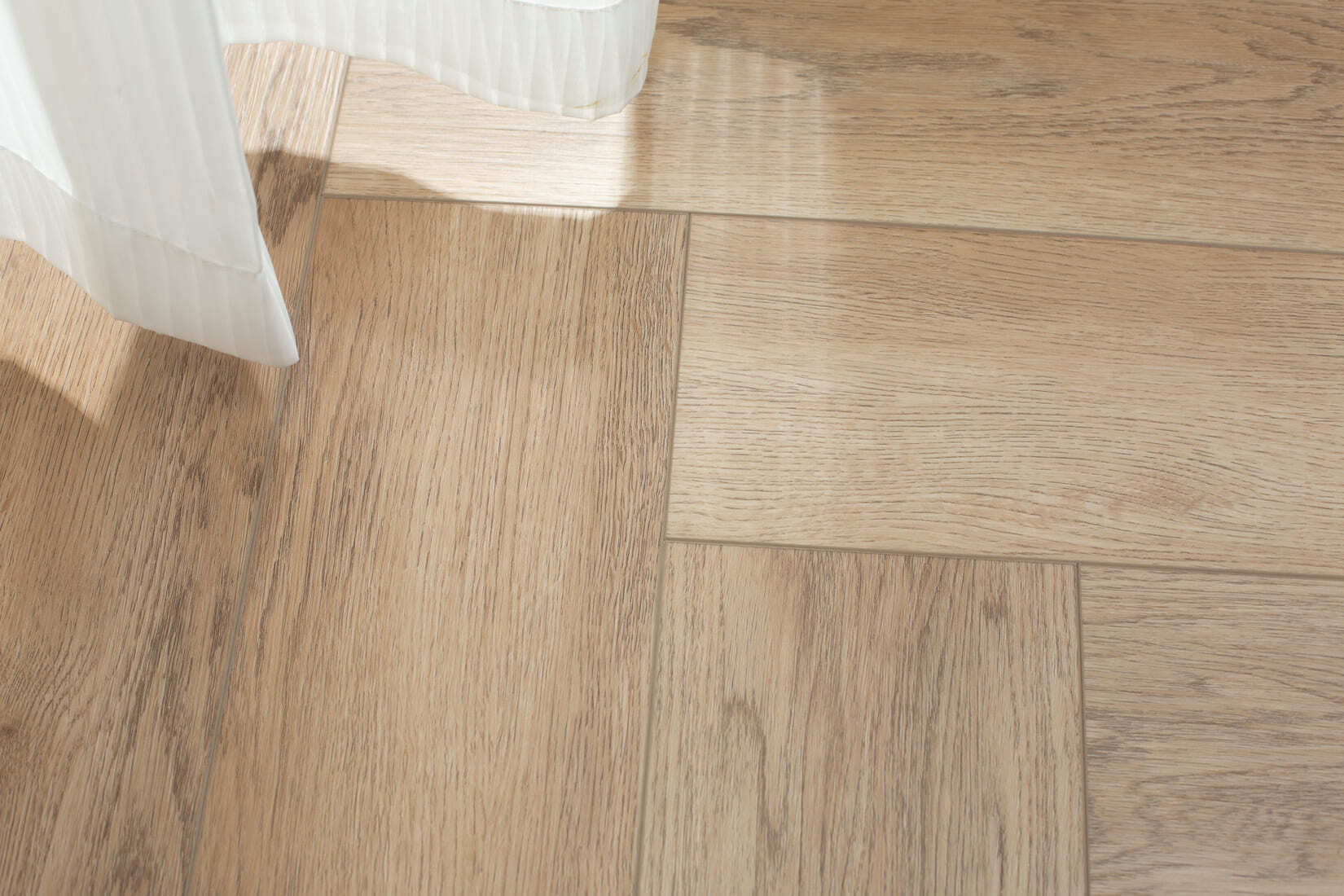 Плитка SPC "OneFloor" 3028 А,В  ЁЛКА (640*128*4 мм) — купить в Березниках